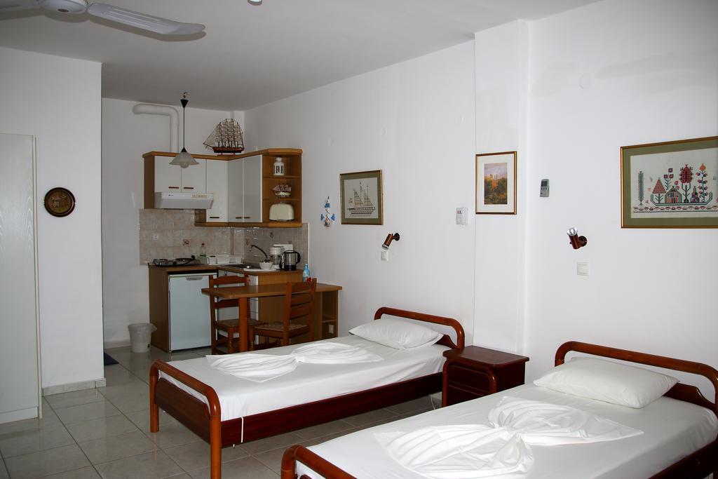 Studios Marfo Batsíon Oda fotoğraf