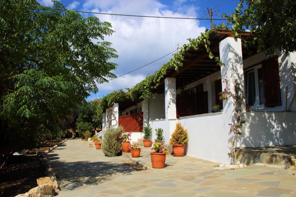 Studios Marfo Batsíon Dış mekan fotoğraf