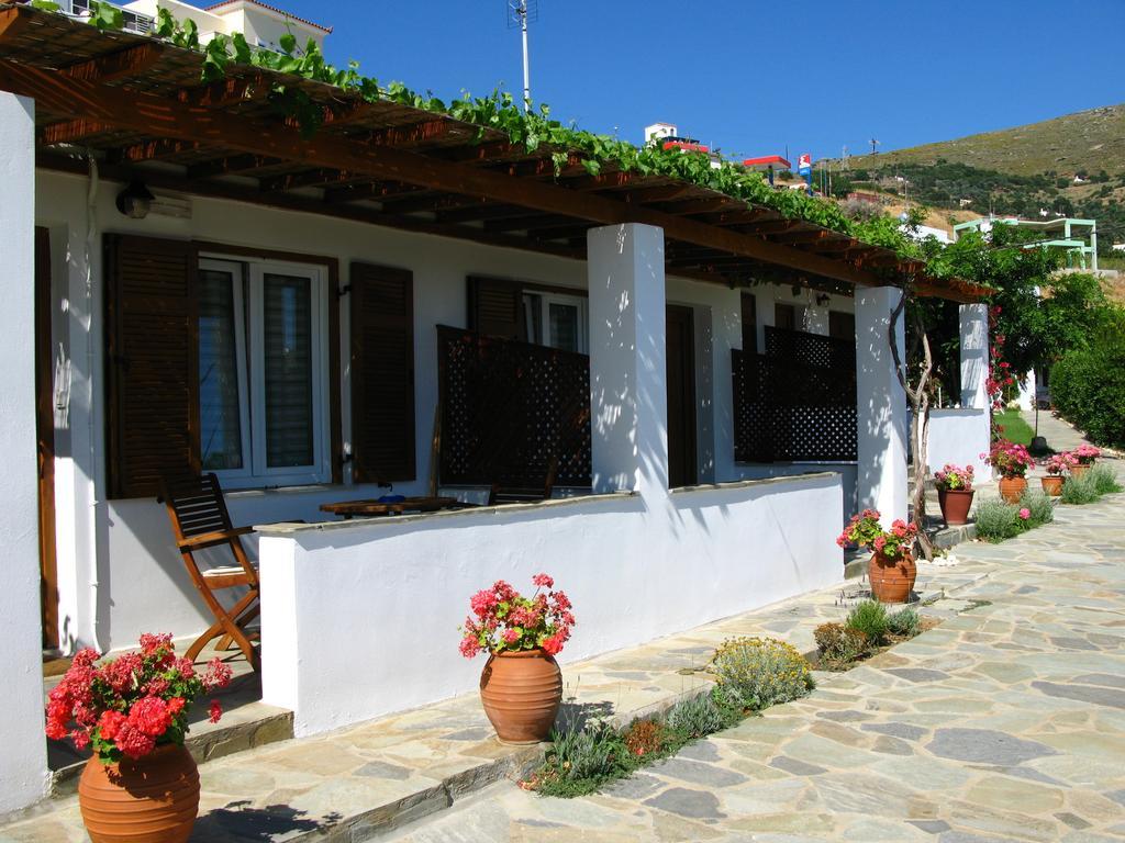 Studios Marfo Batsíon Dış mekan fotoğraf
